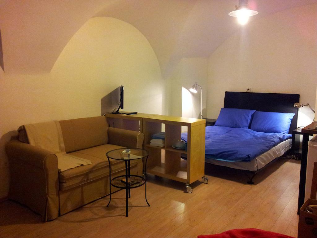 Studio Ian Liubliana Habitación foto